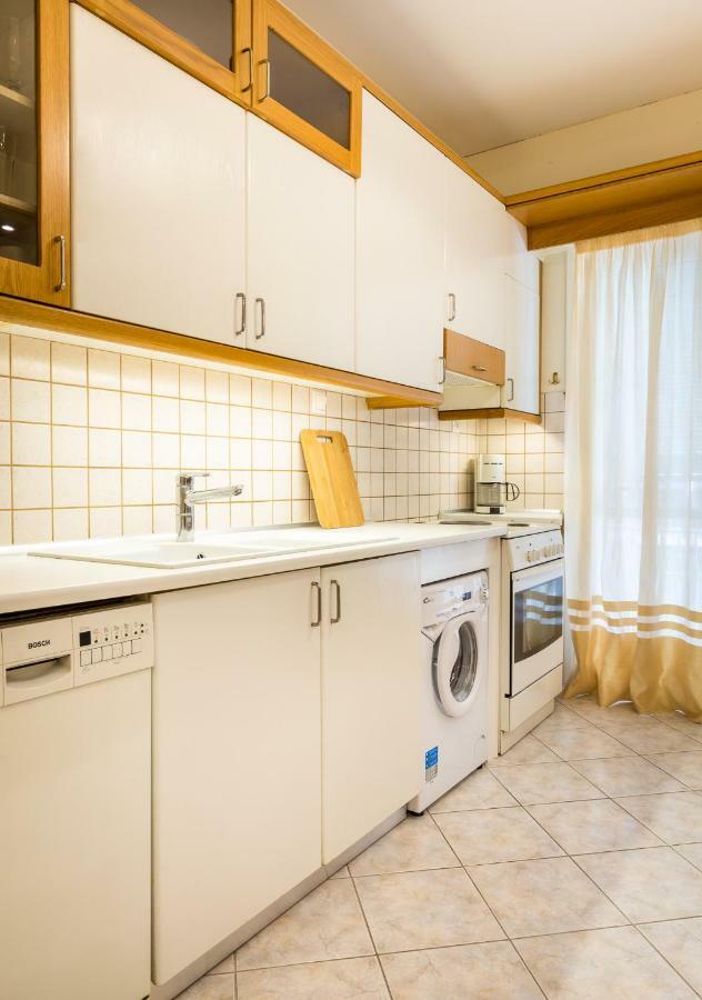 Classy 2 Bedroom Apartment Near Acropolis & Metro Atena Exterior foto